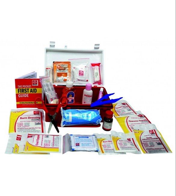 St Johns First Aid Kit Plastic Box Handy - SJF P5