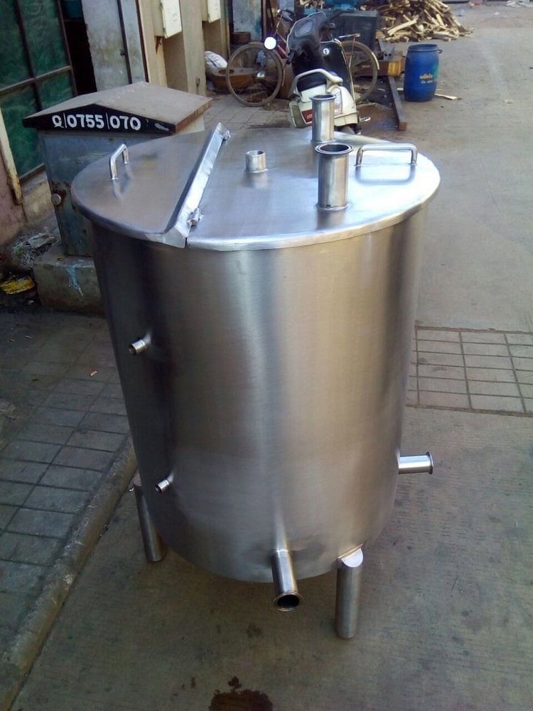 Stainless Steel 304 Storage Tank