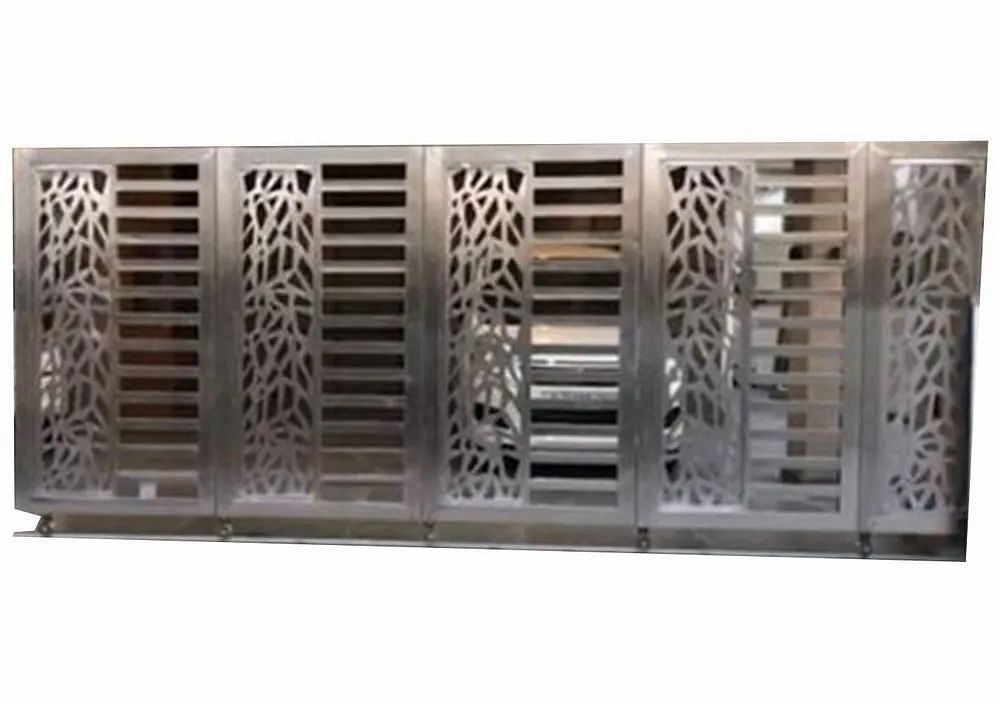 Stainless Steel Automatic Remote Control Sliding Gate, For Home/Office