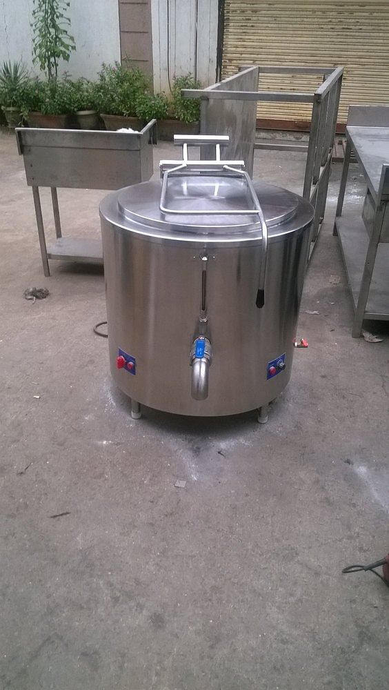 Stainless Steel Milk Boiler Machine, Capacity: 20 L