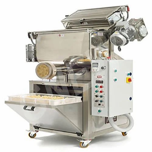 Stainless Steel Pasta Making Machine, Approx. 700 kg, Capacity: 50 kg/Hr