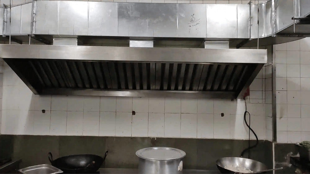 Stainless Steel Range Hood, Model Name/Number: M. Simna Equipment