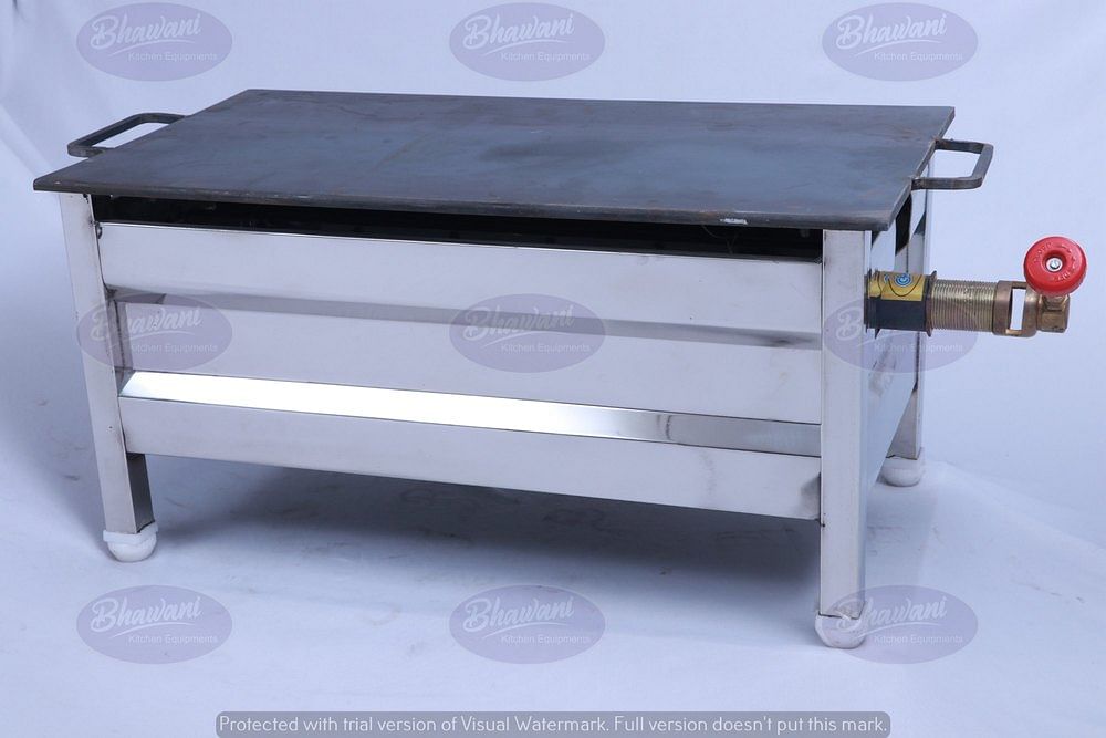 Stainless Steel SS Hot Plate, For Restaurant, Size: 15 X 27 Inches