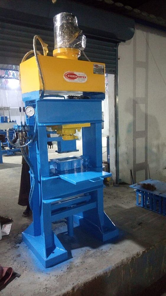 Stainless Steel Vibro Press Paver Block Machine, For Brick Making, Automation Grade: Semi Automatic