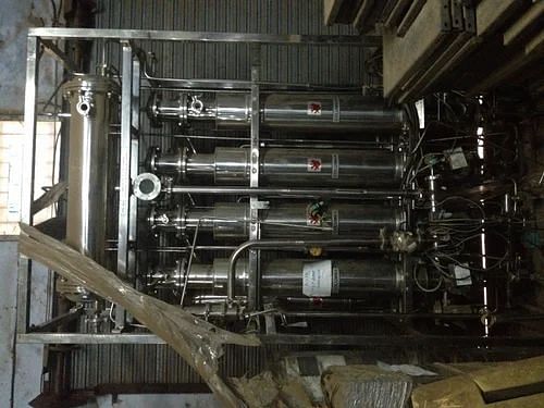 Standard Multi Column Distillation Columns, Automation Grade: Semi-Automatic, For Industrial