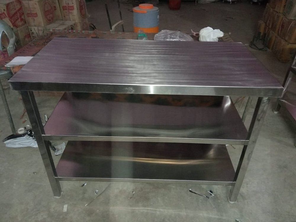 Standard Stainless Steel Ss Table, For Kitchen