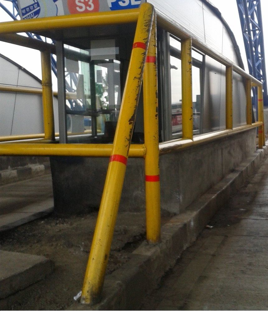 Steel Protection Guard for Toll Booth