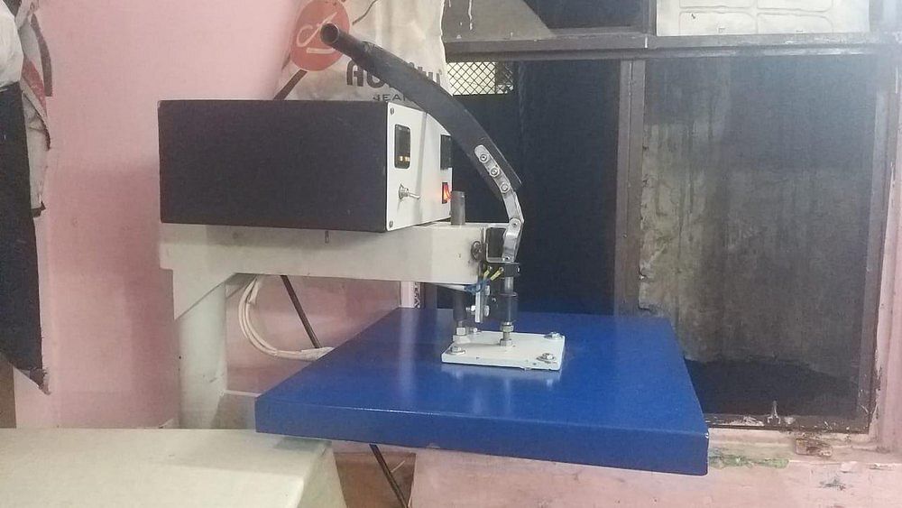 T Shirt Printing Machines, 220 V, Automation Grade: Manual