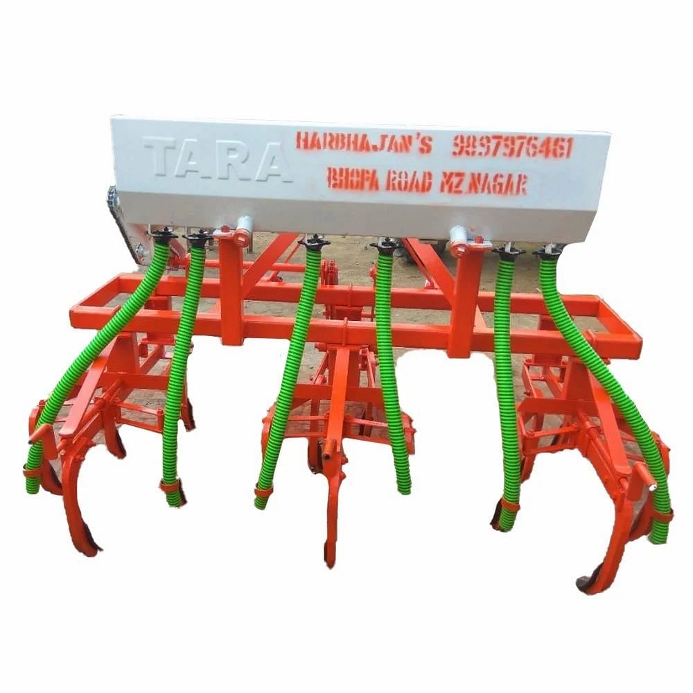 Tara 3 row sugarcane cultivator with fertilizer drill machine, Model Name/Number: 15 Tine Cultivitor