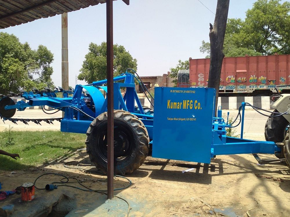 Tractor Trencher Machine