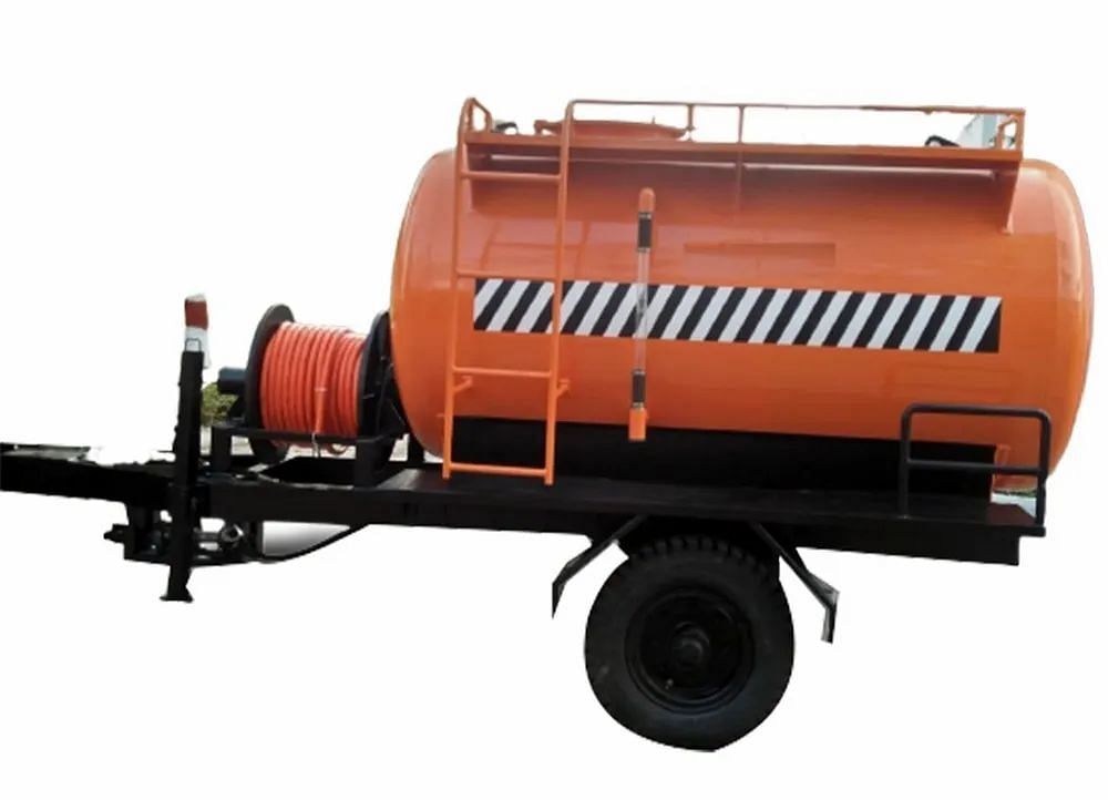 Trailer Mounted Sewer Jetting Machine, 4000 L