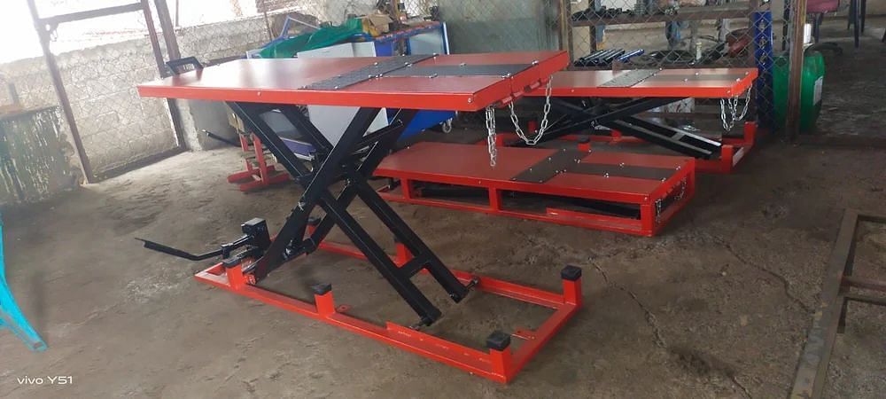 Two Wheeler Garage Equipment