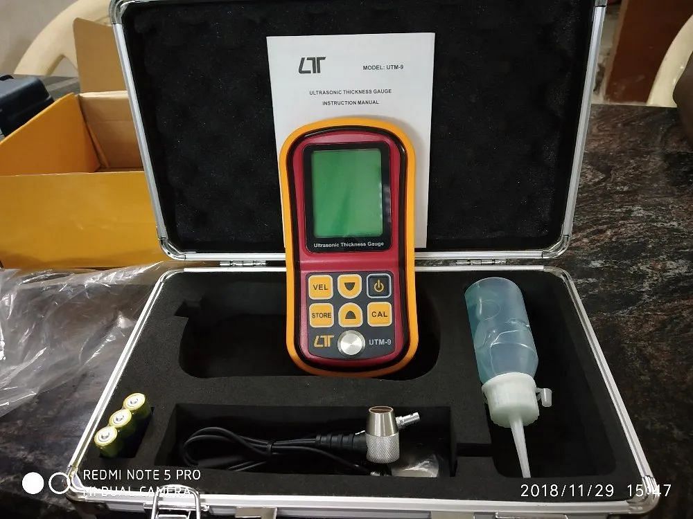 Ultrasonic Thickness Gauge