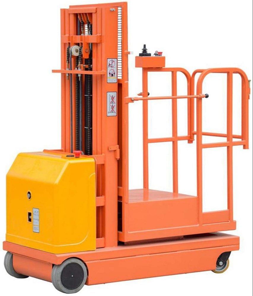 Unique Hydraulic Self Propelled Vertical Order Picker, For Industrial, Lifting Capacity: 300 Kg