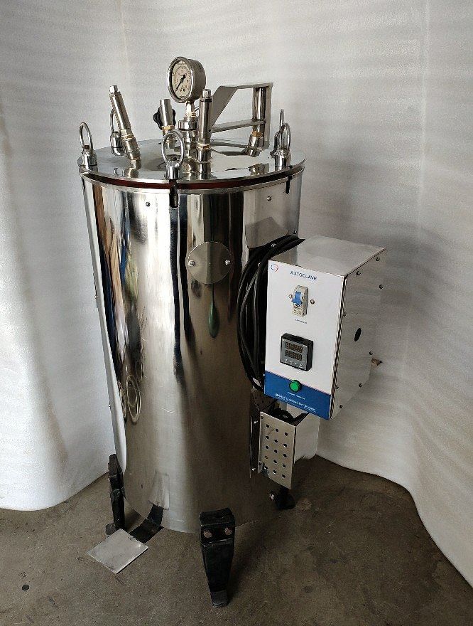 Upto 150 Degree C Double Wall Vertical Autoclave, 2 KW