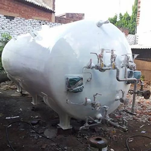 Vacuum Insulated Storage Tanks