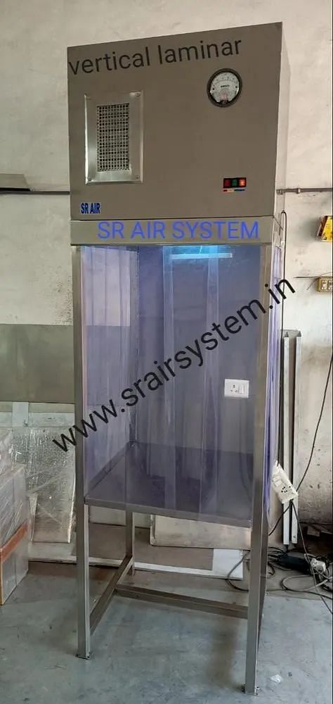 Vertical Laminar Air Flow, Model Name/Number: SR-VLAF-2023, Size: 2x2x6