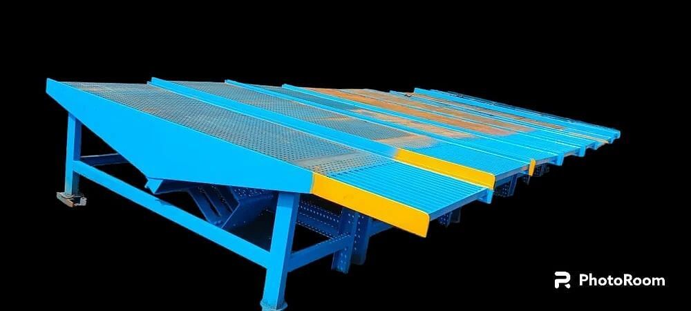 Vibro Forming Table