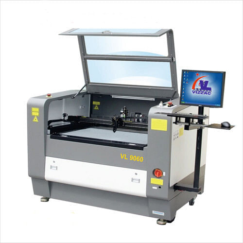 Vizzac Laser Cutting Machine, 220 V