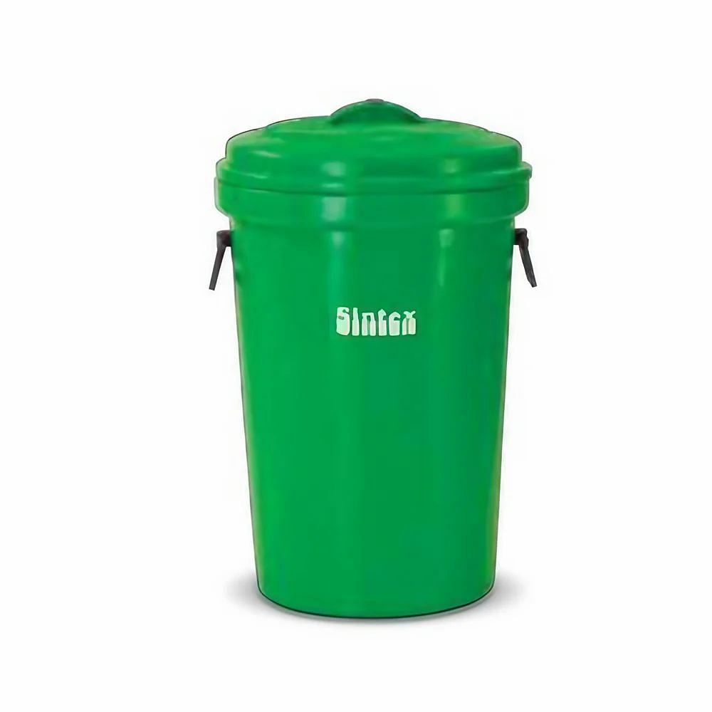 Waste Bin With Closed Lid