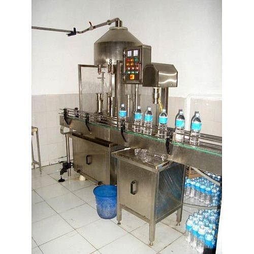 Water Bottle Filling Machine, Capacity: 250 - 2000 ml