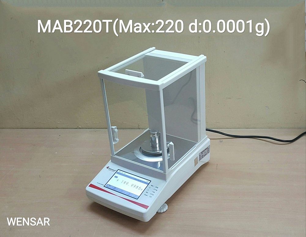 WENSAR Internal Digital Analytical Balance, Capacity: 220GM, Accuracy: 0.0001GM