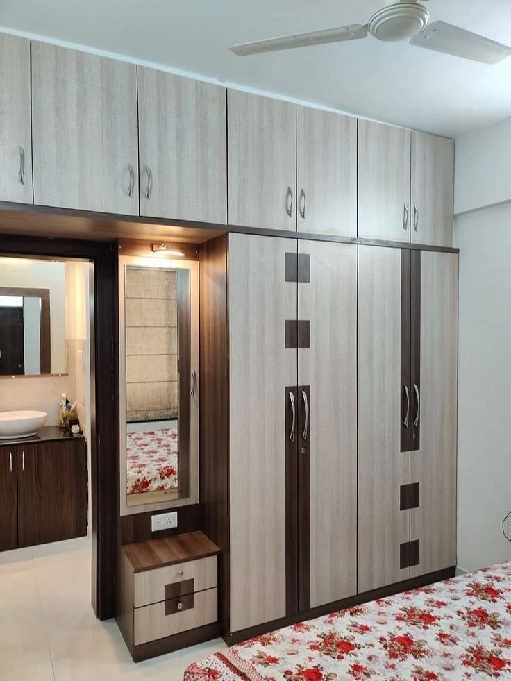 Wooden 4 Doors Modular Wardrobe, With Mirror, With Locker