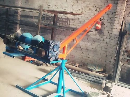 Yellow Electric Construction Mini Crane, Max Height: 80-100 feet, Capacity: 300 kg