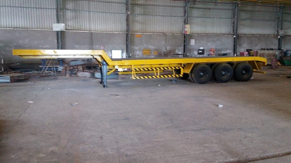 Yellow Mild Steel 40 Feet Flatbed Trailer, Model Name/Number: Gourika India Limited